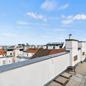 Terrace - 75 M² - Near Wiener Stadthalle Wiedeń