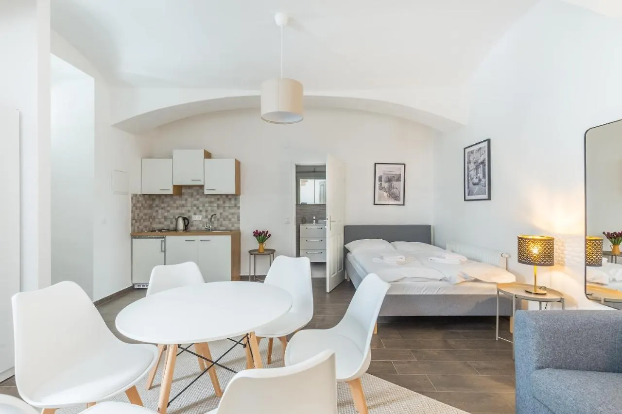 Free Parking I 458 Mbitwifi I Kingsize Bed Appartement Wenen Oostenrijk