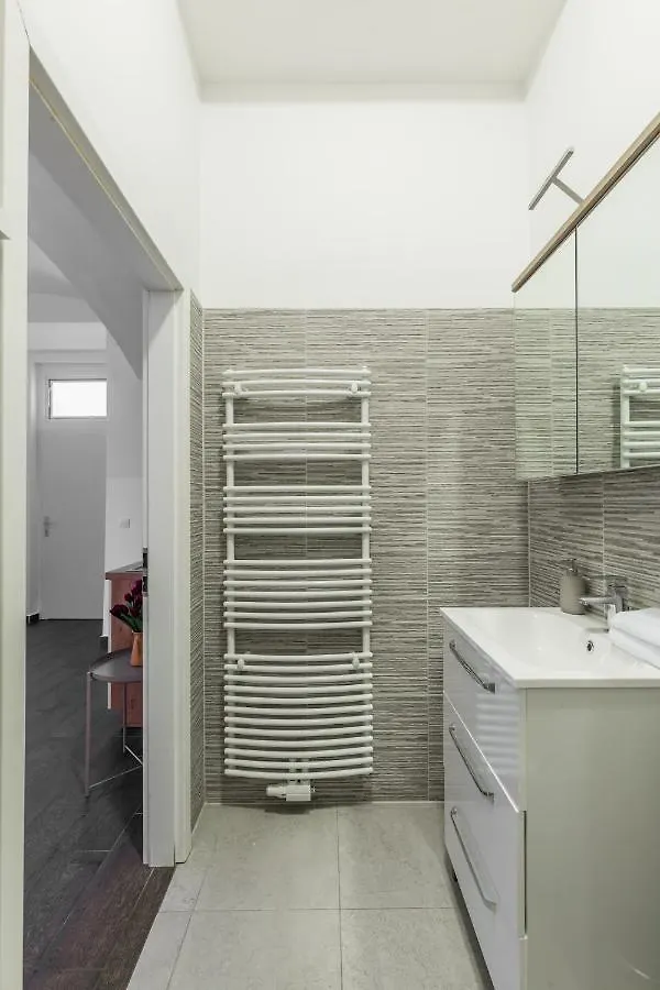 Apartament Free Parking I 458 Mbitwifi I Kingsize Bed Wiedeń Austria